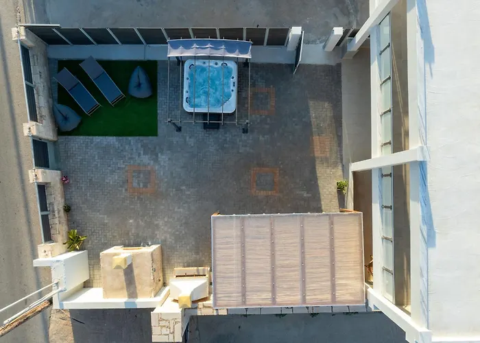 Md Residence Near The Beach W Bbq And Private Parking